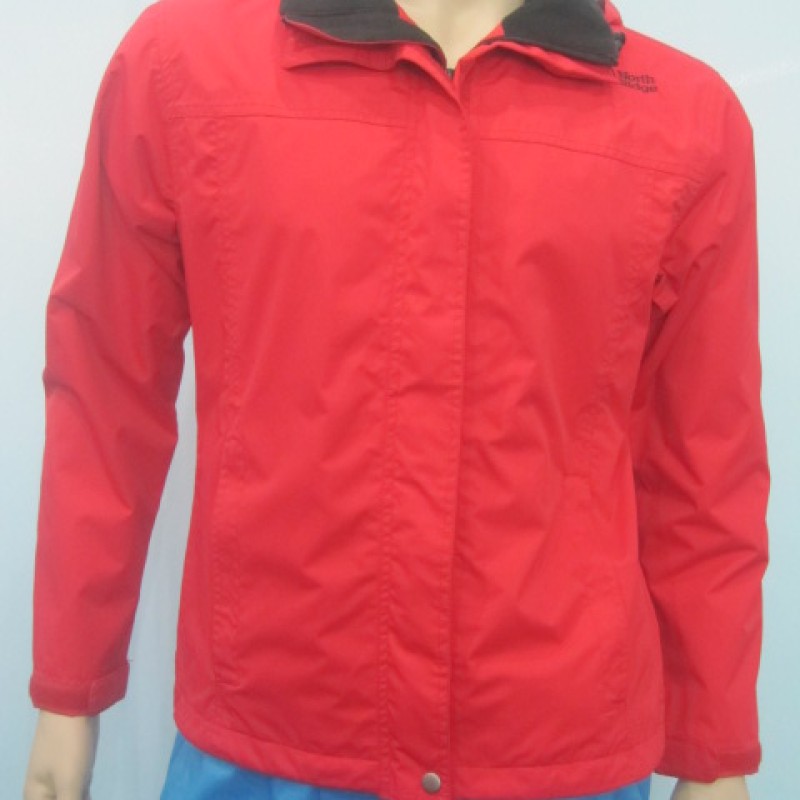 Layering for Skiing: Essential Ski Wear Tips for Maximum Warmth AD-S105